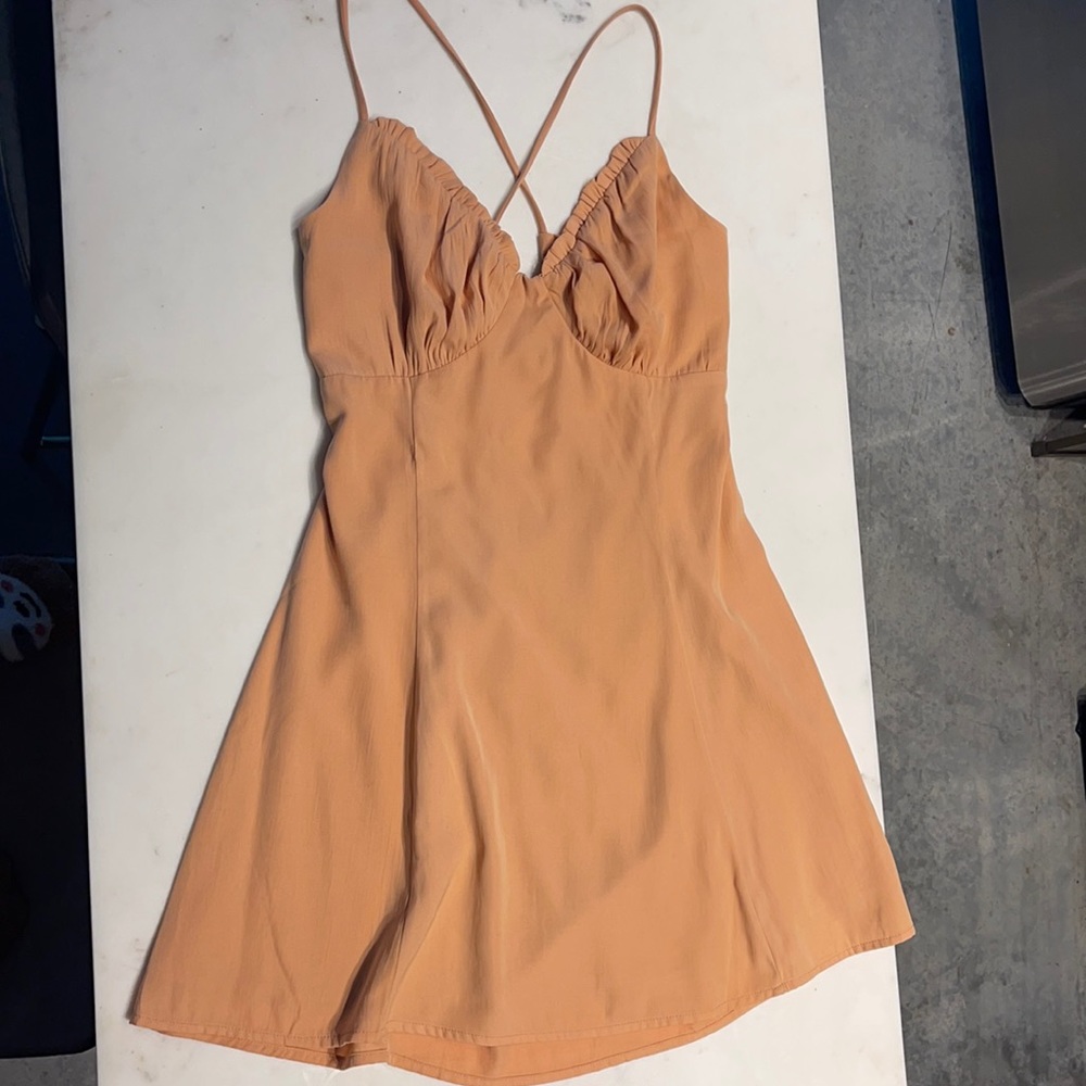 Peach strappy sun dress open back size medium